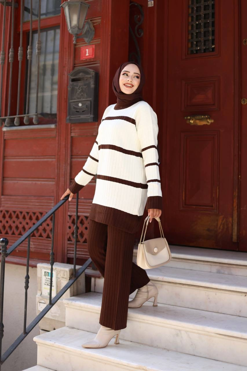 Knitted Striped 2 Piece Set - Brown