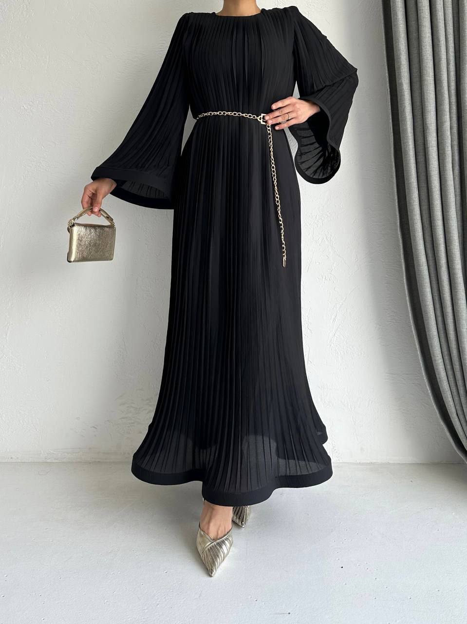 Chiffon Crepe Maxi Dress Dress - Black