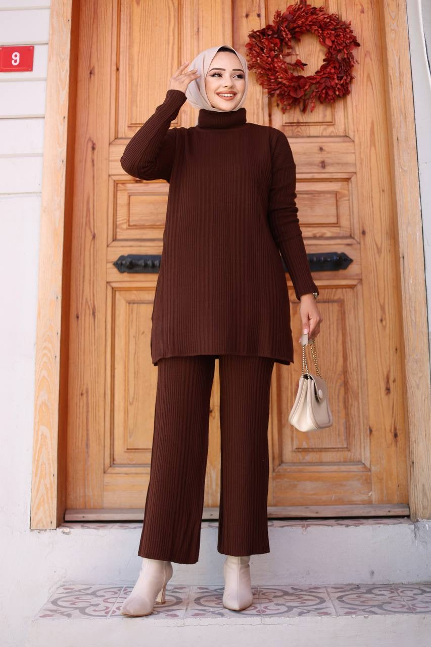 Knitted Turtleneck 2 Piece Set - Brown