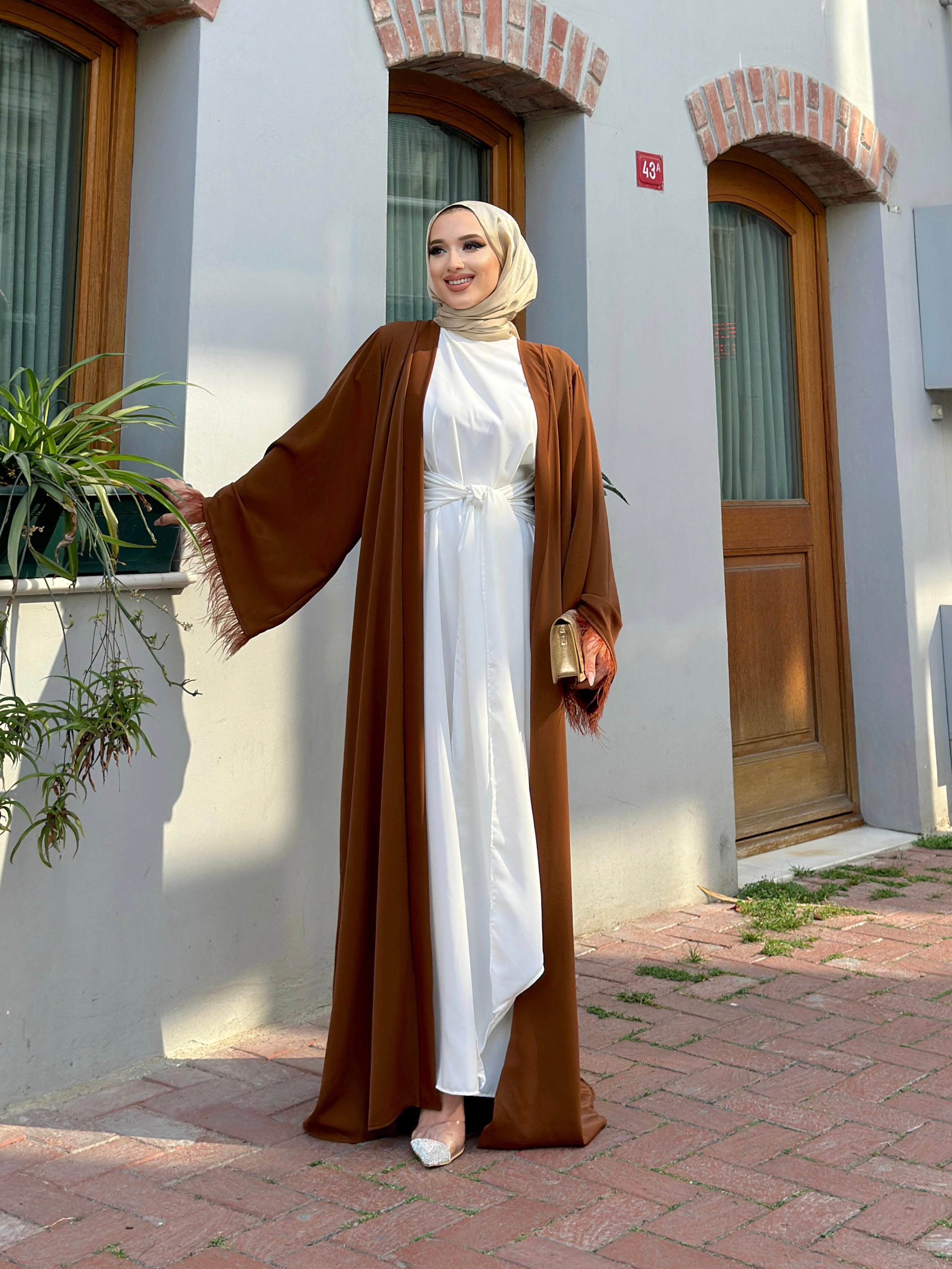 Inam 2 Piece Feather Open Abaya Set - Brown